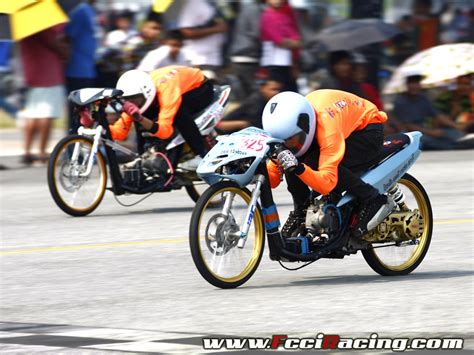 Such a wild experience for motorsports enthusiasts here in thailand, definitely put this on your. Yamaha Mio Drag Bikes Race FCCI Racing Wallpaper:Best ...