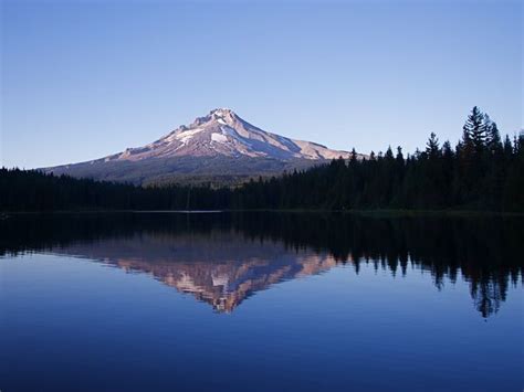 Check spelling or type a new query. 6 Must-See Day Trips from Portland - Fit Two Travel