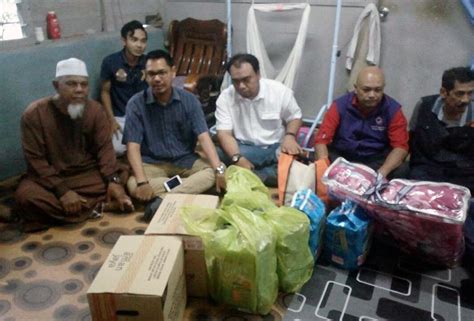 Skim khairat kematian ini boleh dituntut oleh waris kepada warga emas yang telah meninggal dunia. Tiga beranak warga emas teruskan sisa hidup seadanya ...