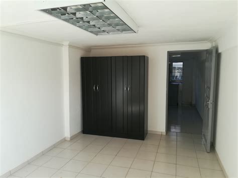 1 Bedroom Bachelor Unit Amanzimtoti R4200 Selttir Properties