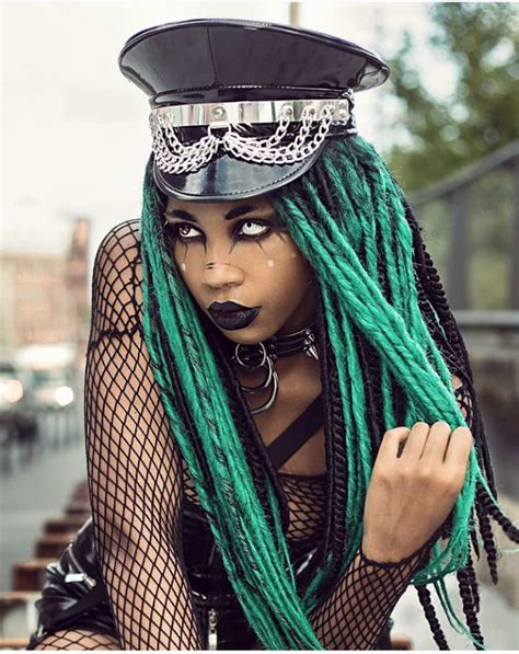 black goths instagram misshainks1242 dreads girl goth fashion black goth