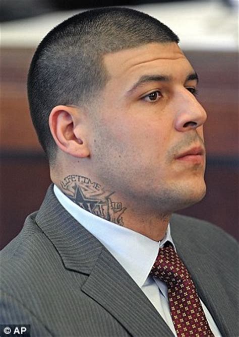 1, the singer of it's been a while went to the hard rock hotel's hart & huntington and got don't tread on me inked across his neck. Aaron Hernandez reveals full 'Bloods' tattoo during trial | SECRant.com
