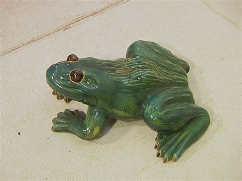 486 Large Ceramic Garden Frog Green Glazed Pottery F Lot 486