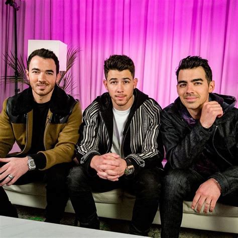 Kevin Jonas On Instagram Backstage In Boston 🎸 Were Coming To The