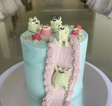 frog slide cake frog cakes cute birthday cakes pretty birthday cakes