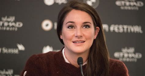 Shailene Woodley Faces January Trial In Pipeline Protest Cbs News