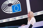 Roberta Metsola zur neuen Präsidentin des Europäischen Parlaments ...