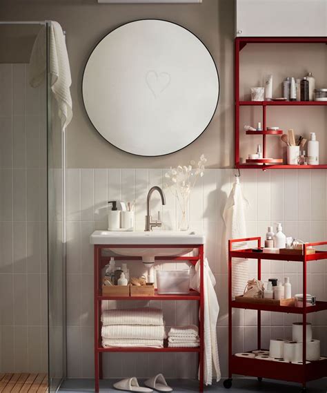 15 Design Tricks To Make A Small Bathroom Look Bigger Real Homes