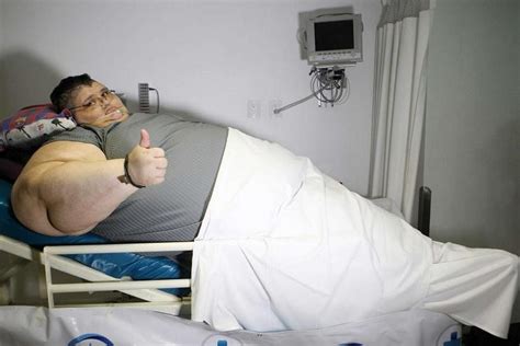 One Big Resolution Worlds Fattest Man Aims For Half Of 590kg The Straits Times