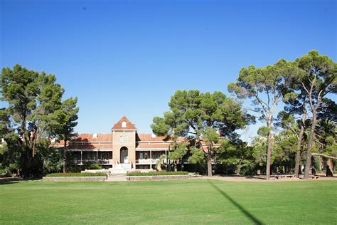 2017 The University Of Arizona