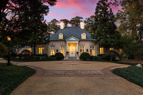 Classical Tuxedo Park Home Asks 69m In Atlanta Georgia Photos