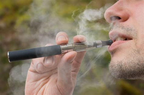 Electronic Cigarettes Why Are People Making The Switch Gadget Advisor