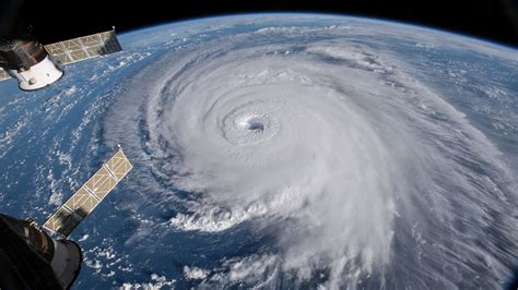Why Hurricanes Are Getting Bigger And Strongermadmikesamerica