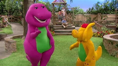 Watch Barney And Friends S14e17 The Shrinking Blank Free Tv Shows Tubi