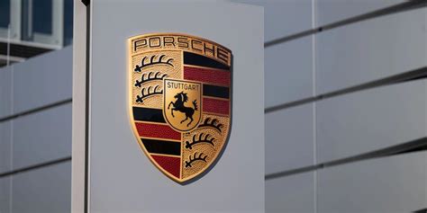 Porsche gibt Börsendebüt und sammelt 9 4 Milliarden Euro ein