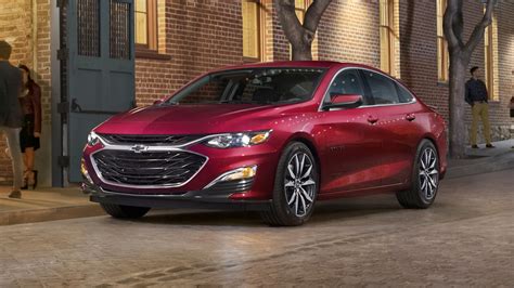 2022 Chevrolet Malibu Prices Reviews And Photos Motortrend