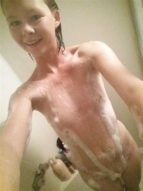 Join Me In The Shower Petite F Emale Porn Pic Eporner