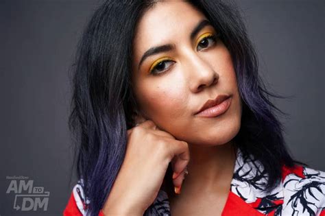 “brooklyn nine nine” star stephanie beatriz wants to see more bisexual representation on tv