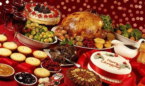 These unique american christmas traditions from all across country may inspire you to add some new activities to your holiday celebration. Festive food: what do you eat on Christmas Eve? | Life and ...