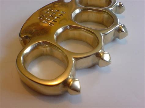 Weaponcollectors Knuckle Duster And Weapon Blog Handmade Solid Brass