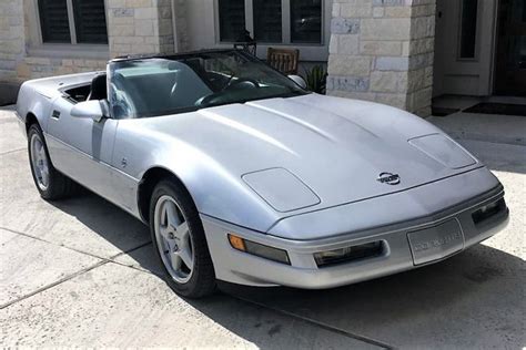 Pick Of The Day 1996 Chevrolet Corvette From The C4s Final Year
