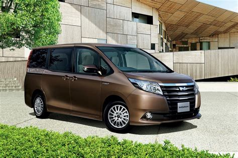 Check spelling or type a new query. Car News Update: Toyota Voxy & Noah 2014 สองคู่หูได้เวลา ...