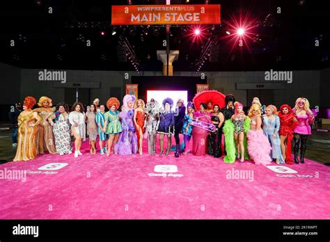 Los Angeles Usa 23rd May 2023 Dragcon Drag Queens Line Up For The