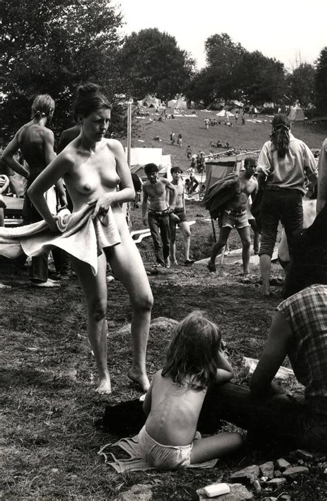 Nude Women Of Woodstock Pics And Galleries Comments