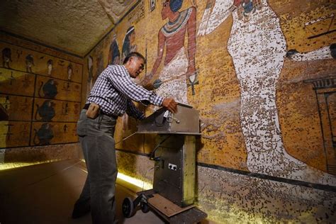 Radar Scans In King Tuts Tomb Suggest Hidden Chambers Tutankhamun