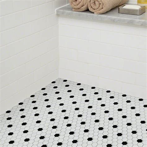 Shaw Floors Sophisticated 07 X 07 Porcelain Mosaic Tile In White