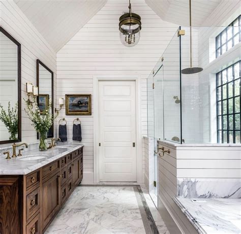 Stunning 30 Inspiring Master Bathroom Renovation Ideas Farmhouse