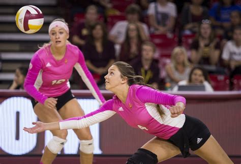 Asu Women S Volleyball Defeats Stanford For The First Time In Years