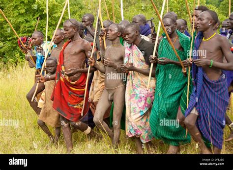 Donga Stock Kampf Zeremonie Surma Stamm Tulgit Omo Tal Äthiopien