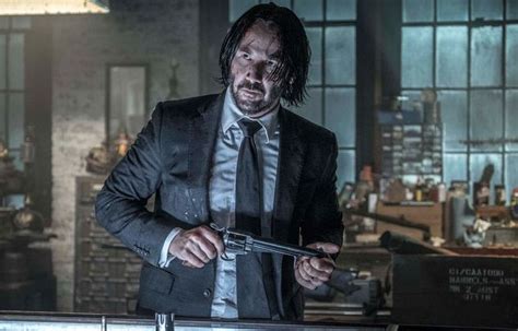 คีอานู รีฟส์ กลับมารับบทเดิมในภาคต่อของหนังแอ็คชั่นยอดฮิตแห่งปี 2014 john wick มือสังหารผู้เป็นตำนาน. ปืนสั้นอะไรที่โผล่ใน 'จอห์น วิค 3' !? - Marsmag.net