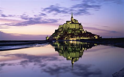 Castle Of Water In Normandy France Wallpapers And Images Wallpapers Pictures Photos