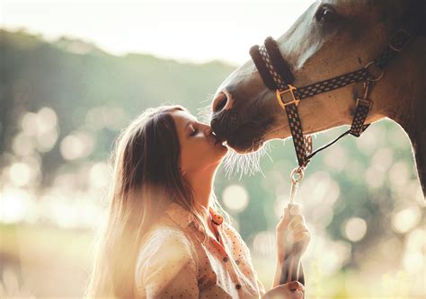Dating A Horse Girl The Survival Guide Horse Nation