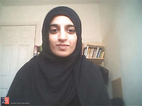 Beurette Folle Avec Le Hijab Amina Baisable Du 77 Melun Zb Porn