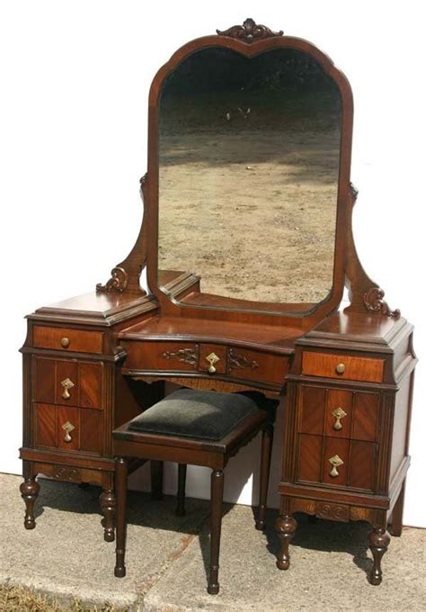 5 out of 5 stars. Pin on Vanity and Benches