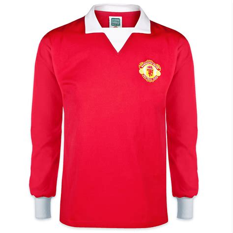 Buy classic retro & matchworn shirts from vintage football shirts. Manchester United FC Official Football Gift 1973 Retro Kit ...