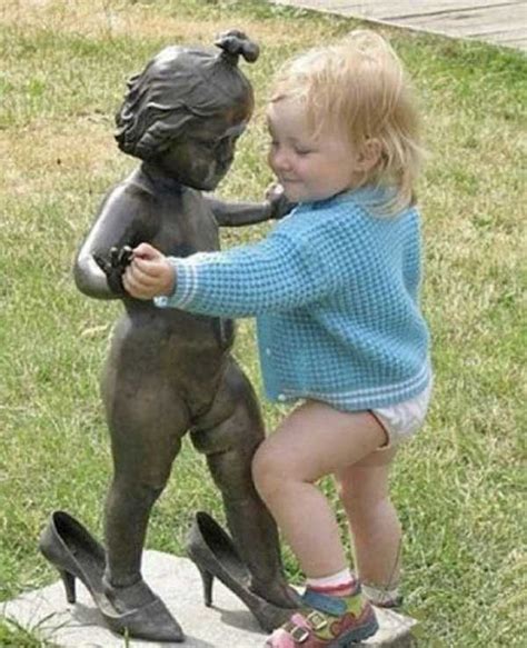 Statues Caught Having Fun With People KLYKER COM