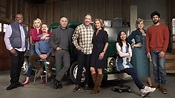 The Cast of Last Man Standing Comes Together for New Cast Photo ...