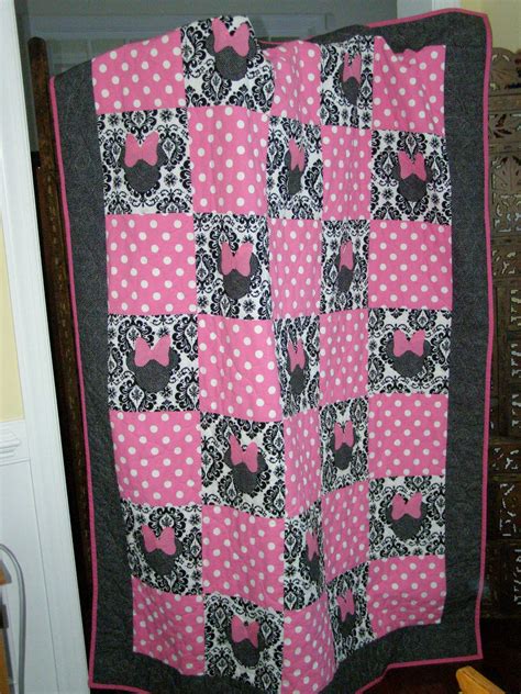 Sarcastic Quilter Minnie Mouse Quilt