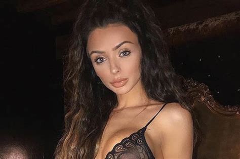 Love Islands Kady Mcdermott Sets Pulses Racing In Sultry Swimwear Display Daily Star