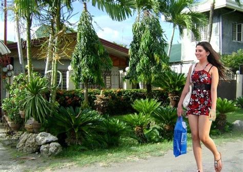 pinay sensual walks 2012 hottest gandanglahi rr nu