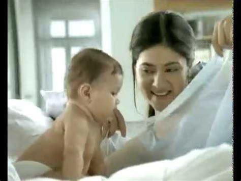 Johnson's baby shampoo commercial from the 80's. Johnson's Baby Cream Commercial - YouTube