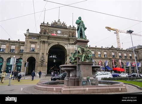 Zurich Hauptbahnhof Zurich Central Station Stock Photo Alamy