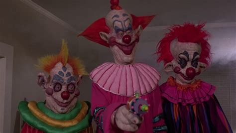 Blu Ray Review Killer Klowns From Outer Space Backseat Mafia