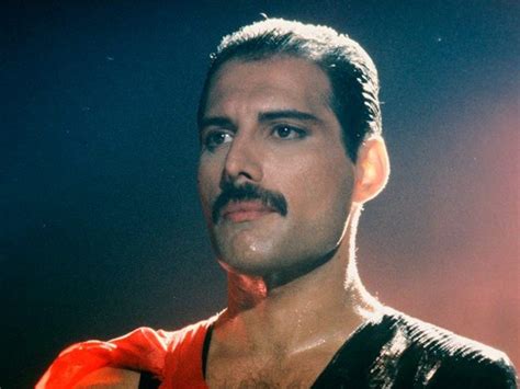 A 30 Años De La Muerte De Freddie Mercury El Artista Que Corrió Todos