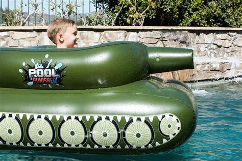 These Inflatable Pool Tanks Come With Water Cannons