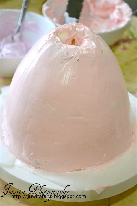 Cara membuat kek barbie princess. Juwita Fariz and Family: Kek Princess langkah demi langkah